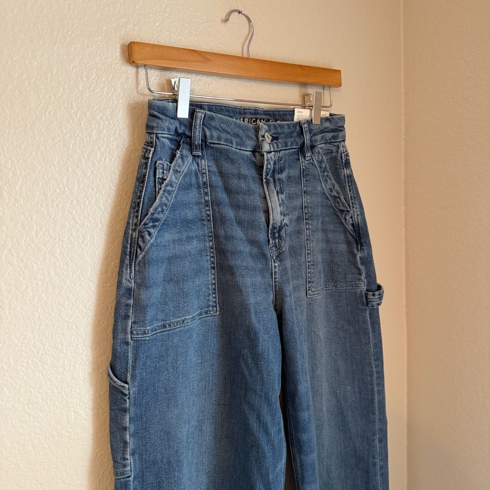 NWT, American Eagle Women’s Curvy Super High Rise Baggy Wide Leg Denim Jeans, 4S - Picture 4 of 11